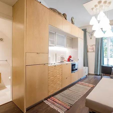 Marques Studio Duplex W/ Ac By Lovelystay Apartment *